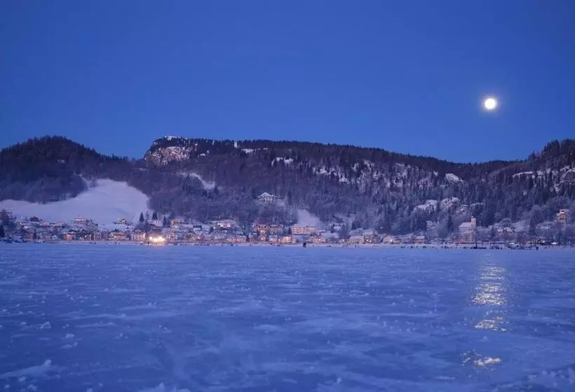 ホテル Hôtel De Ville   La Baie Du Lac