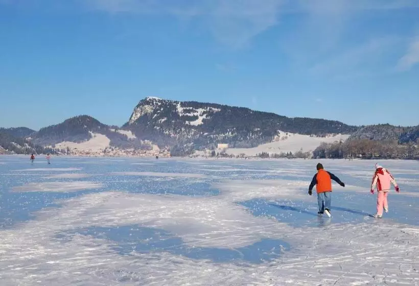ホテル Hôtel De Ville   La Baie Du Lac