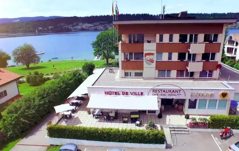 ホテル Hôtel De Ville   La Baie Du Lac