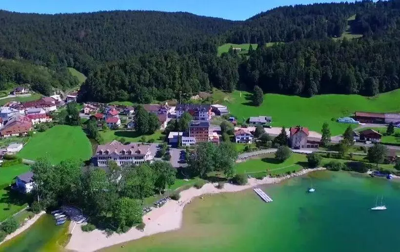 ホテル Hôtel De Ville   La Baie Du Lac