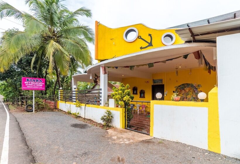 בית מלון כפרי Kiara Beach