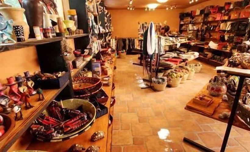 هتل Mount Etjo Safari Lodge