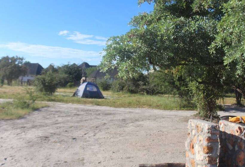 هتل Pelican Lodge And Camping