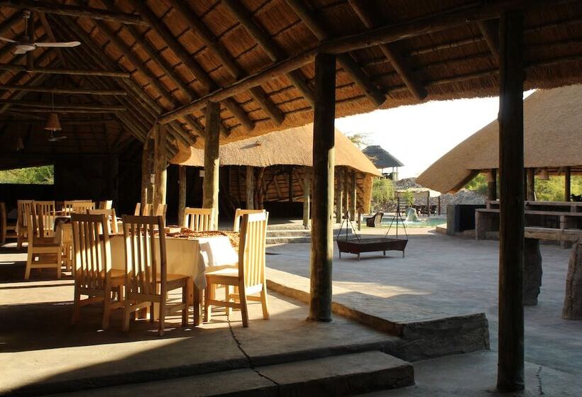 هتل Pelican Lodge And Camping