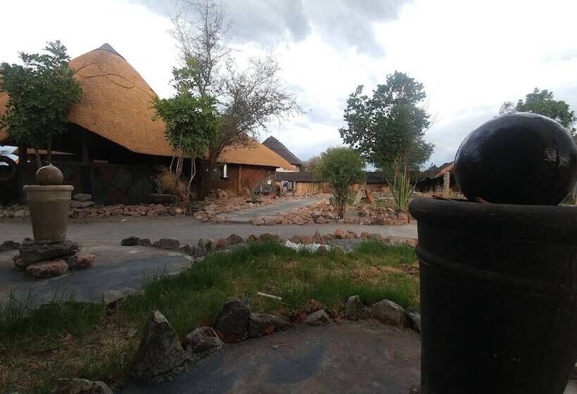 هتل Pelican Lodge And Camping