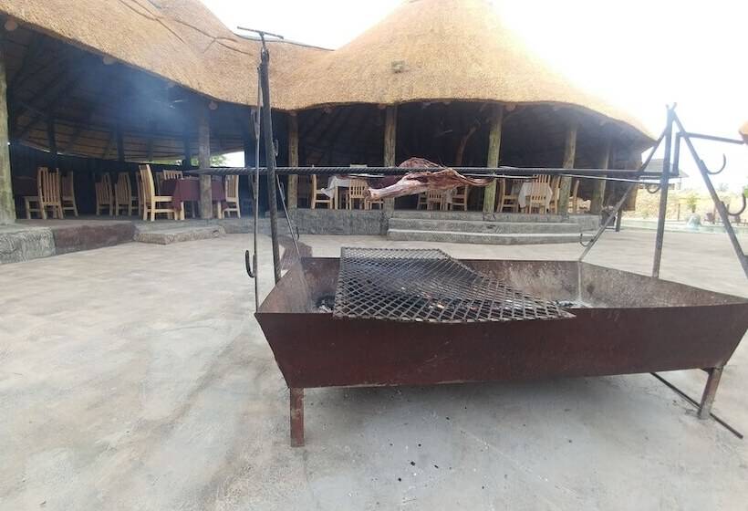 هتل Pelican Lodge And Camping