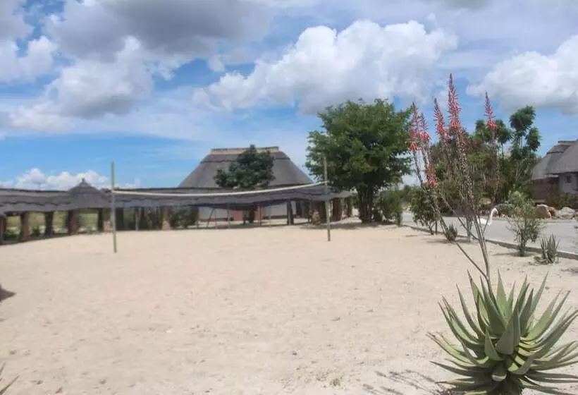هتل Pelican Lodge And Camping