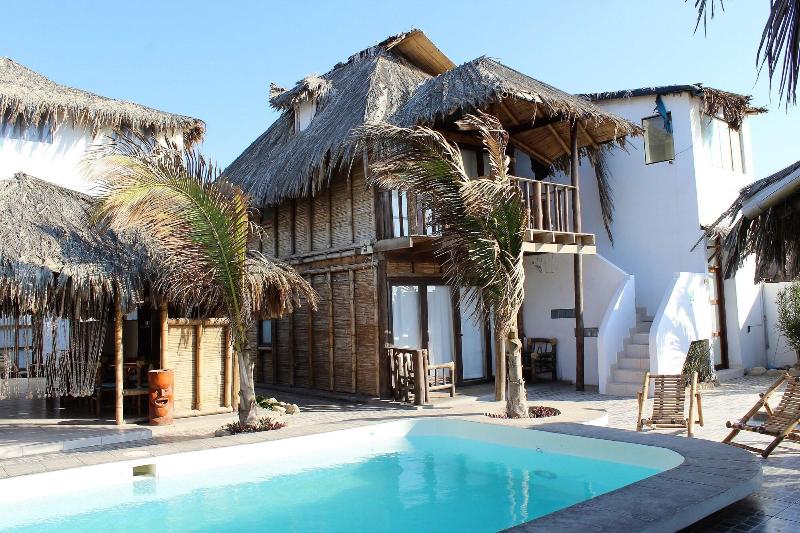 ホテル Puerto Antiguo