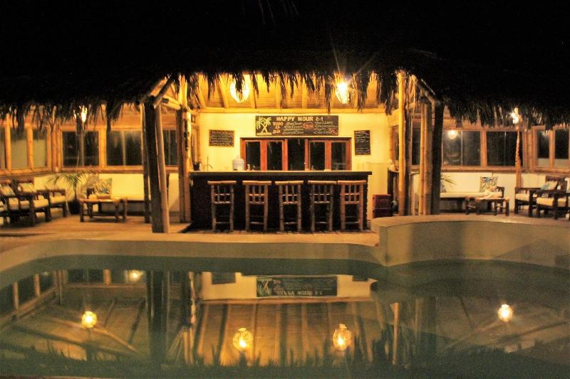 ホテル Puerto Antiguo