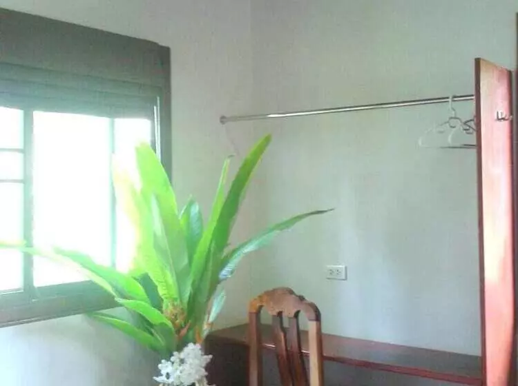 Hotelli Siam Tara Resort