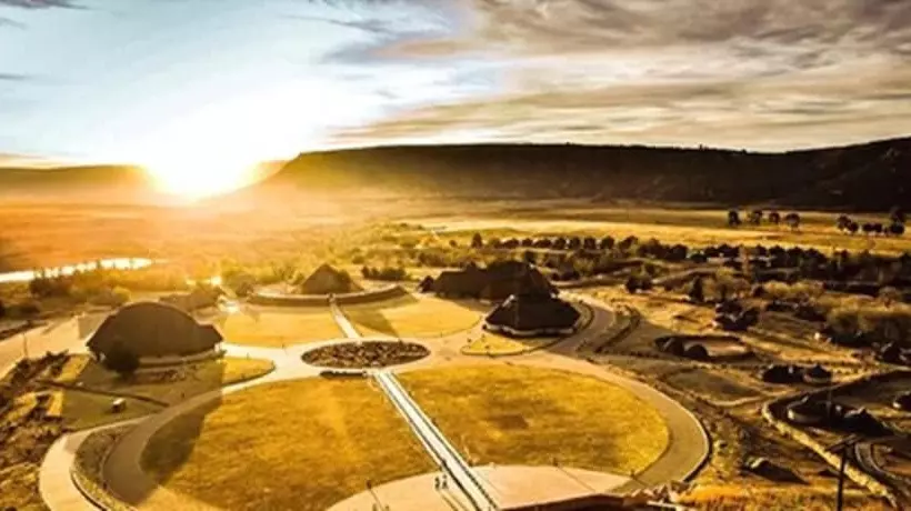 هتل Thaba Bosiu Cultural Village