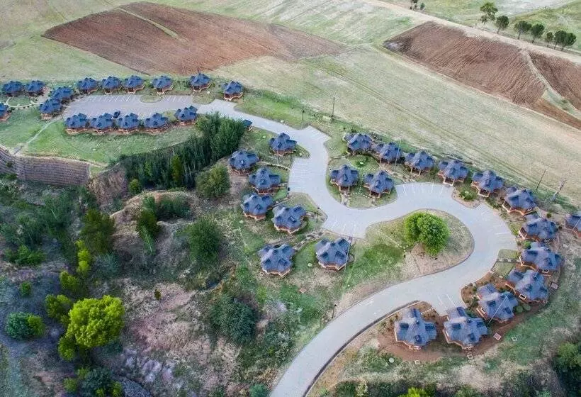 هتل Thaba Bosiu Cultural Village