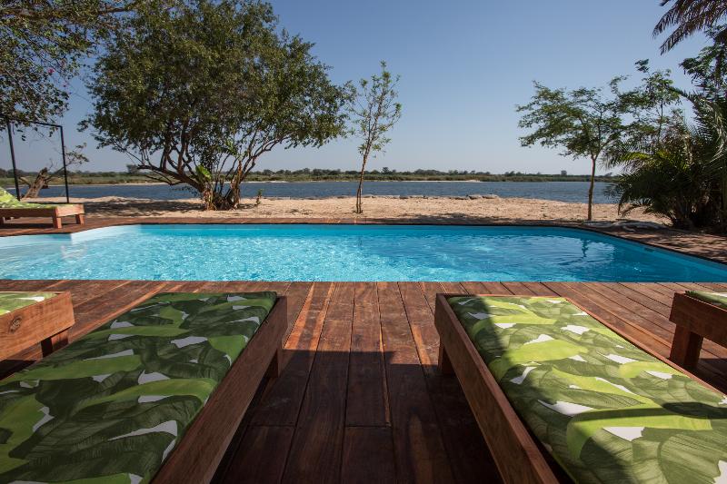 هتل Zambezi Mubala Lodge