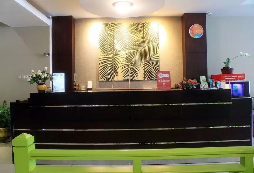 ホテル Zen Rooms Lengkong Gatot Subroto