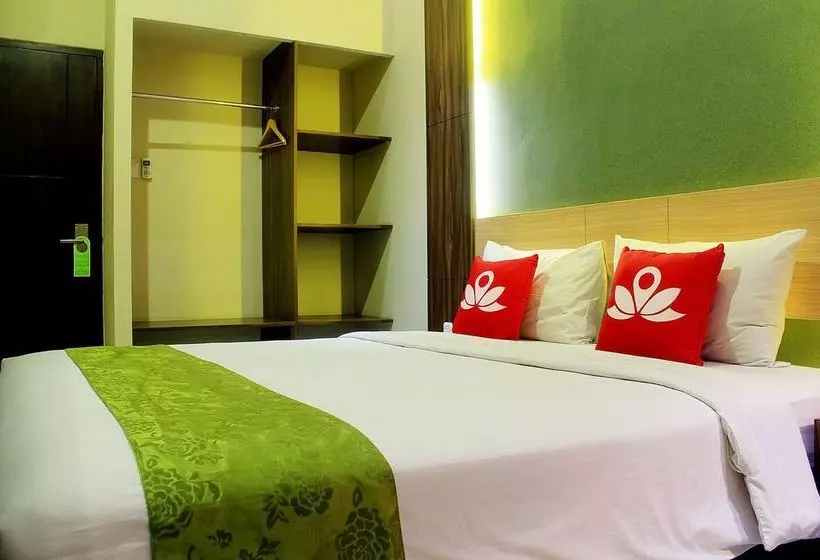 ホテル Zen Rooms Lengkong Gatot Subroto