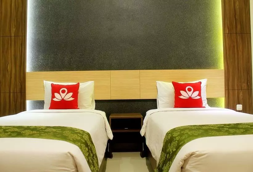 ホテル Zen Rooms Lengkong Gatot Subroto