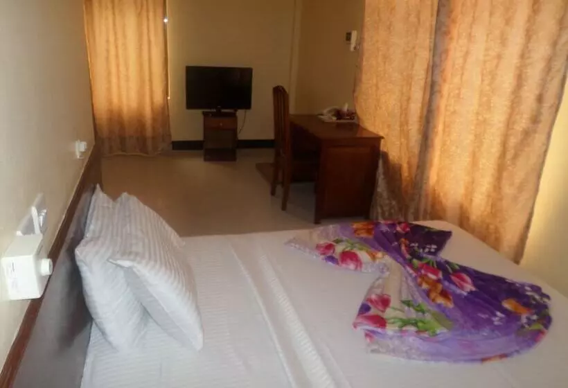 Mambosasa View Executive Hotel   Tabata