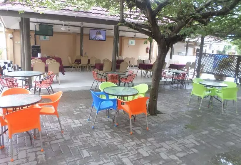 Mambosasa View Executive Hotel   Tabata