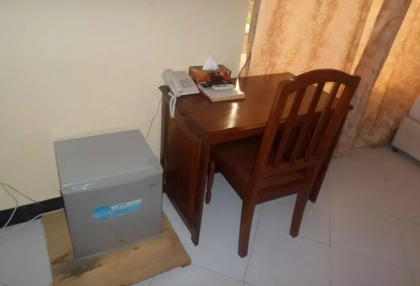 Mambosasa View Executive Hotel   Tabata