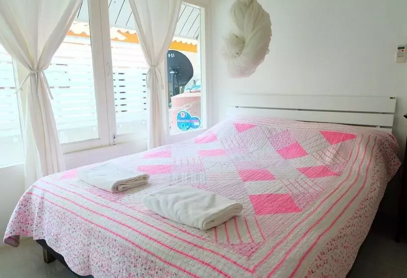 Majatalo Franjipani Home