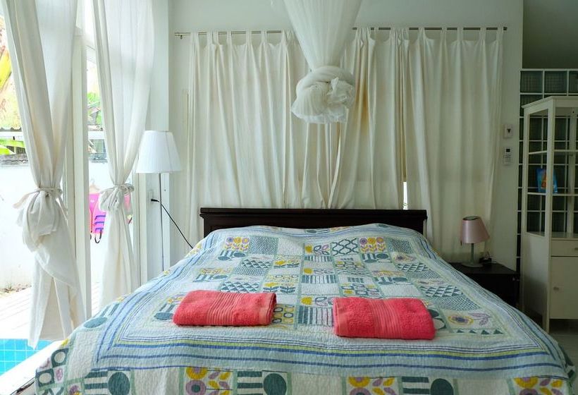 פנסיון Franjipani Home