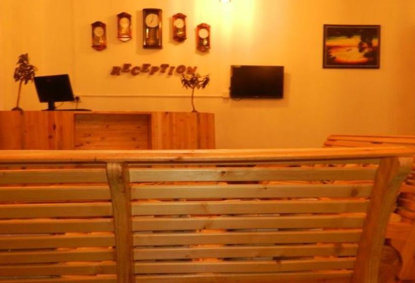 پانسیون Manta Inn