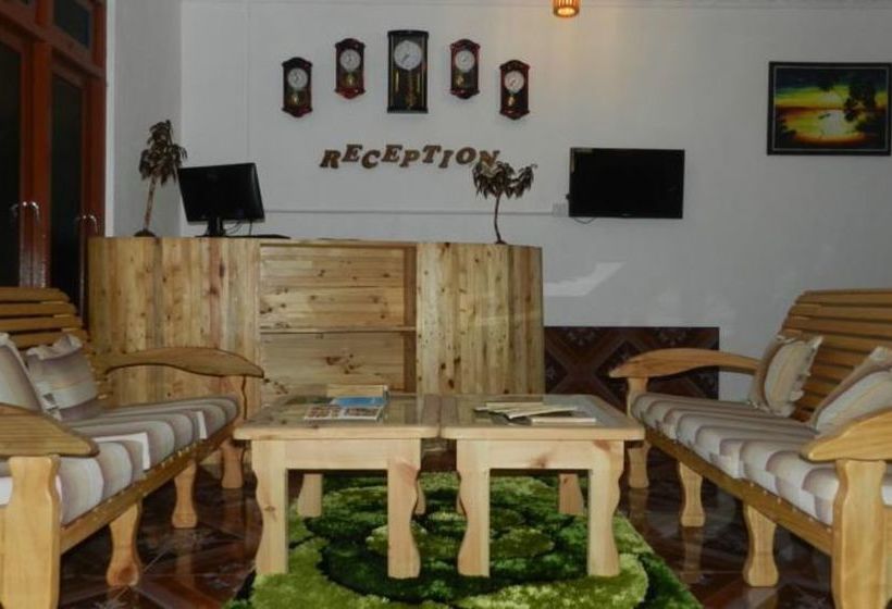 پانسیون Manta Inn