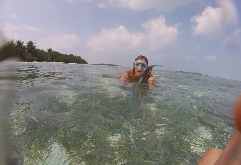 پانسیون Manta Inn