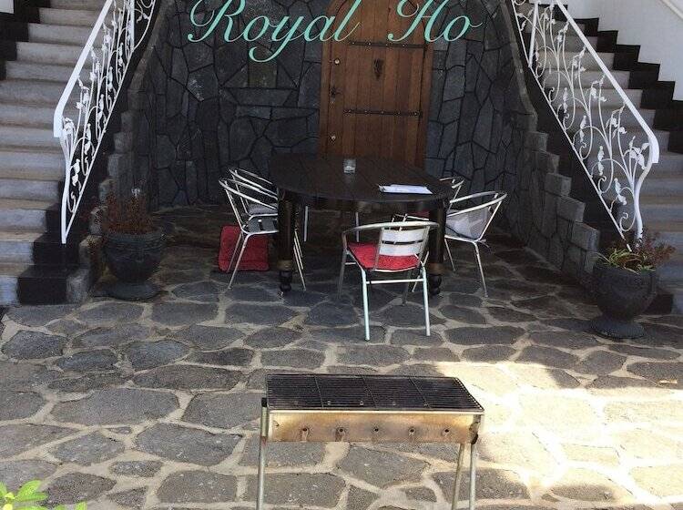 Royal Ho