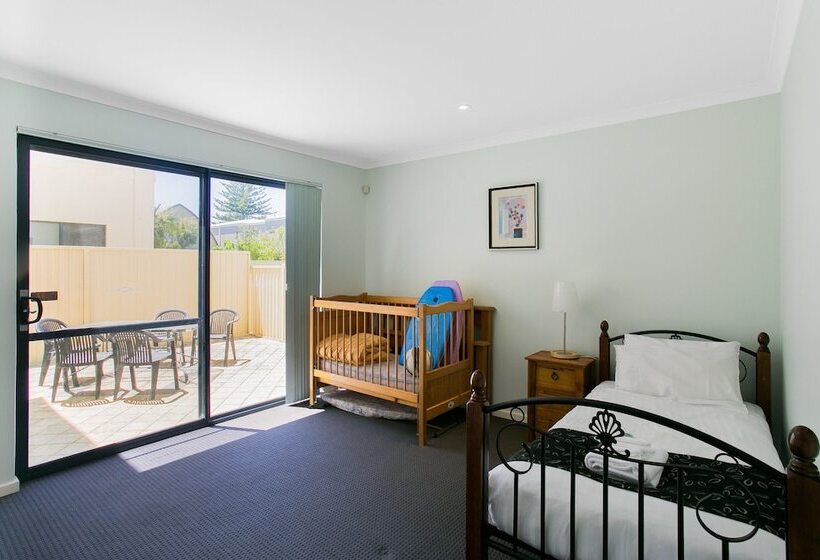 Seahaven Villas By Rockingham Apartments