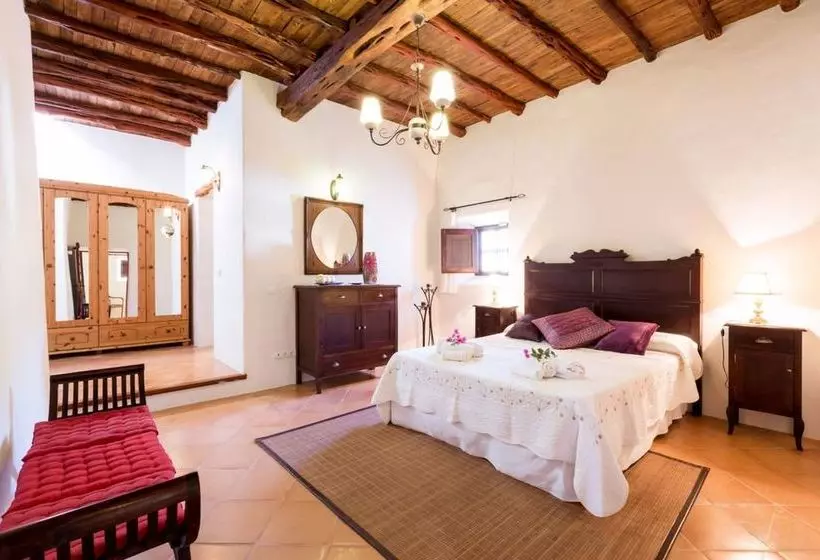 Villa Canseres