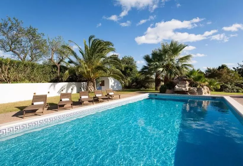 Villa Canseres