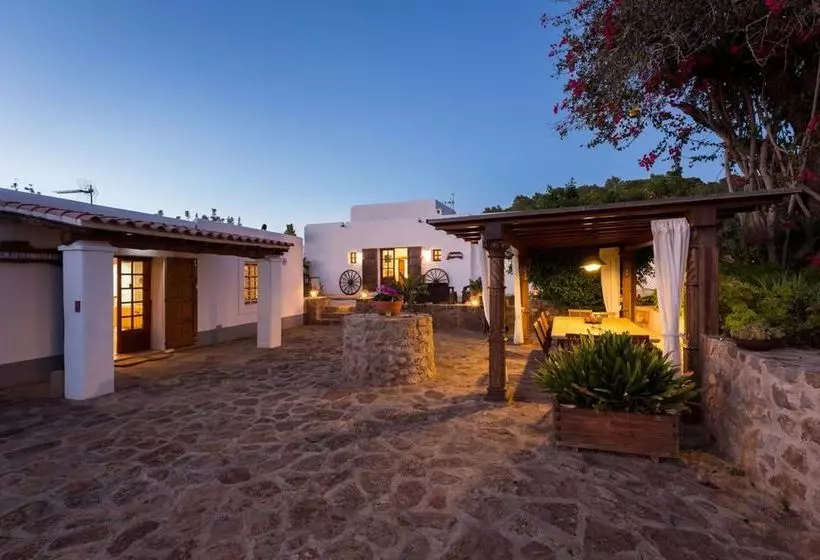 Villa Canseres