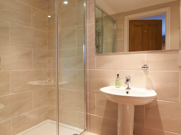 West Pennicknold Barn