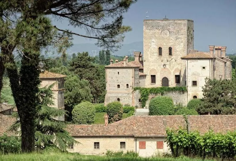 Agriturismo La Montecchia