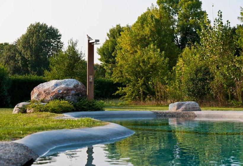 Agriturismo La Montecchia