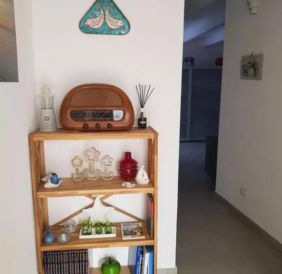 ベッドアンドブレックファースト B. Sinis