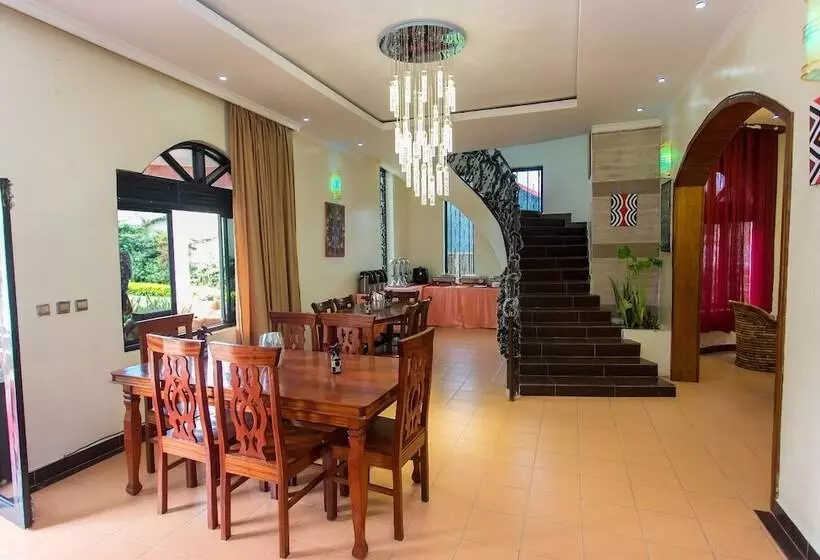 تختخواب و صبحانه N G Residence