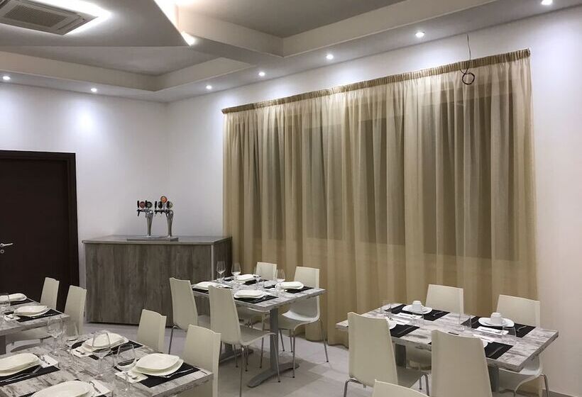 פונדק Villa Joseph