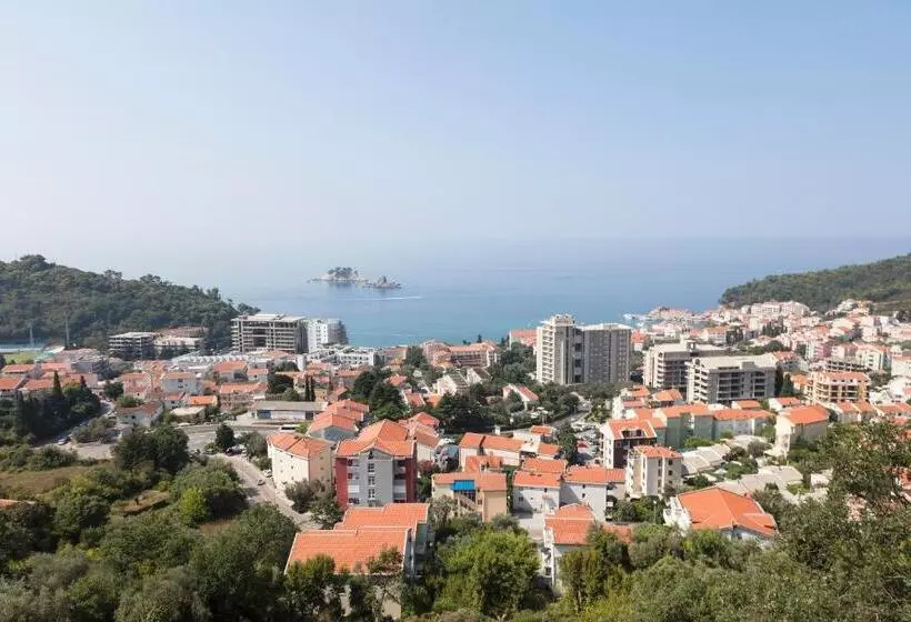 هتل Ami Budva Petrovac