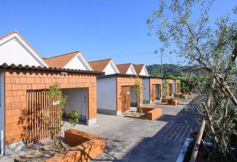 Awajishima Hotel Lodge Green Cozy