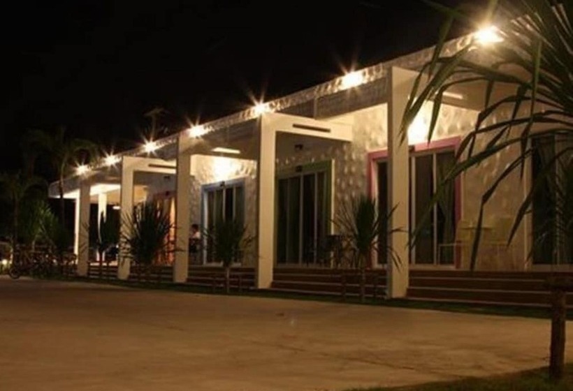 هتل Baanchomjan @ Suanphung