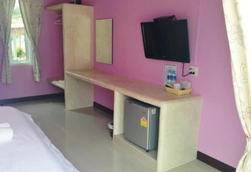 هتل Baanchomjan @ Suanphung