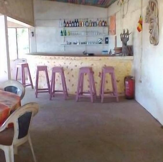 هتل Campement Nanaay