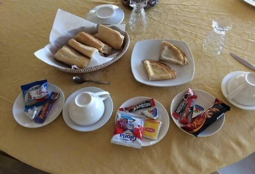 هتل Campement Nanaay