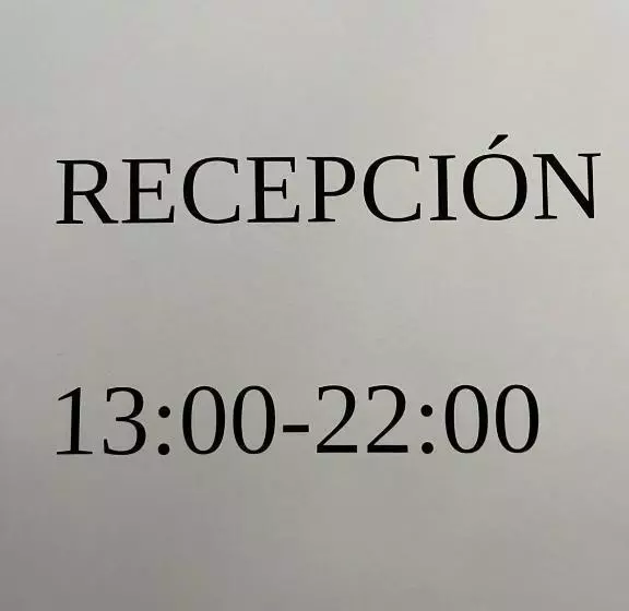 ホテル Hostal Cerecedo