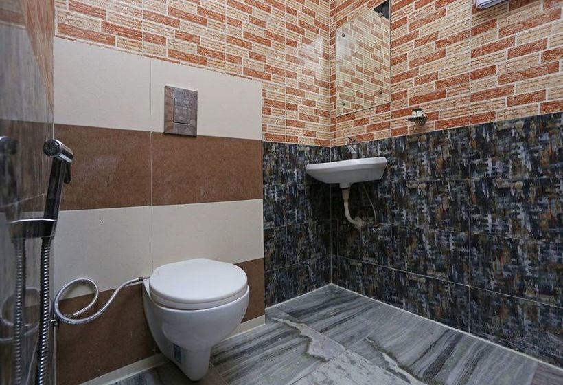 בית מלון כפרי Shree Krishna Spiritual Stay