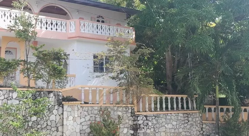 پانسیون Cozy Family Inn