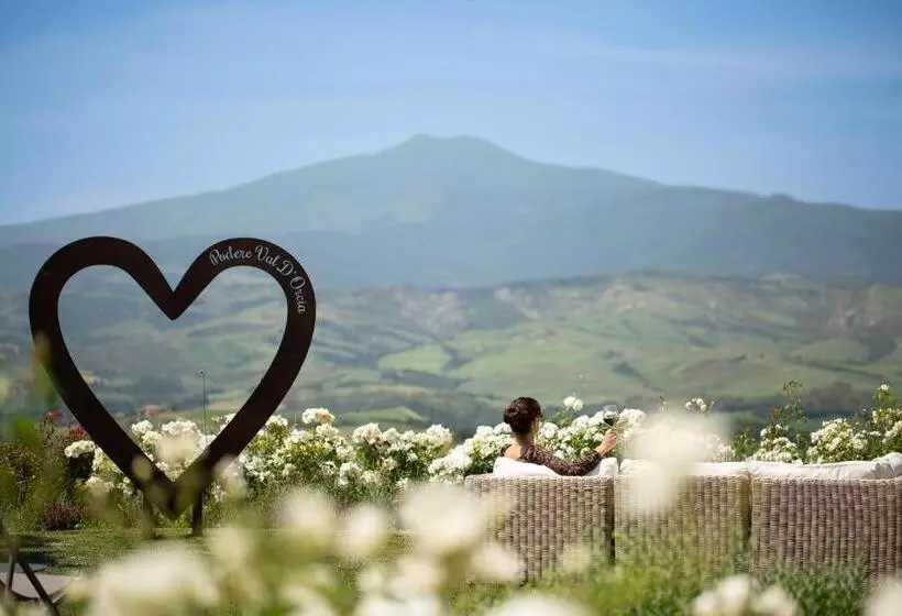 Podere Val D Orcia  Tuscany Equestrian