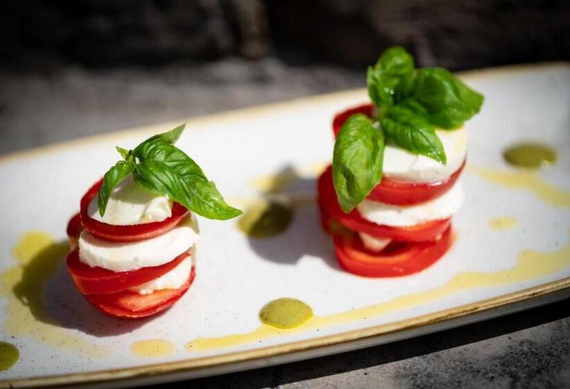 Podere Val D Orcia  Tuscany Equestrian